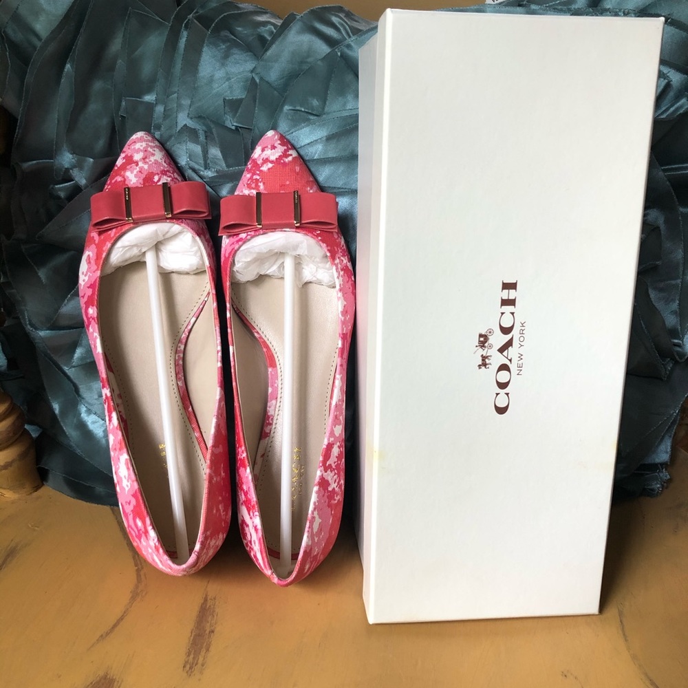 Coach Pink Red Floral Pointed Toe Bow Flats